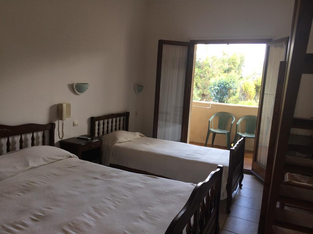 Hotel Le Narval Calcatoggio  Eksteriør billede