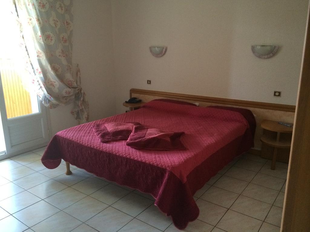 Hotel Le Narval Calcatoggio  Eksteriør billede
